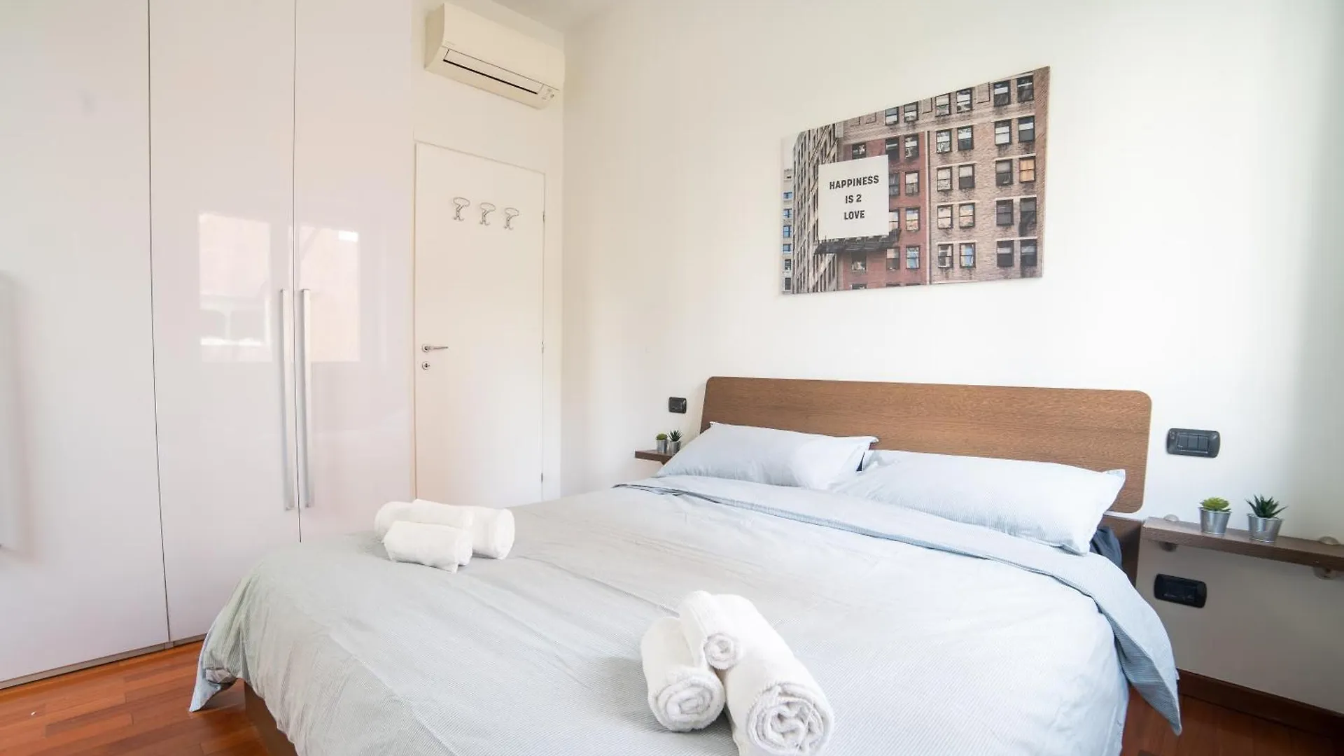 Citylife-Fiera Nuovo Apt Con Wifi & Netflix Milán